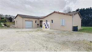 pavillon à la vente -   16000  ANGOULEME, surface 125 m2 vente pavillon - UBI478053335